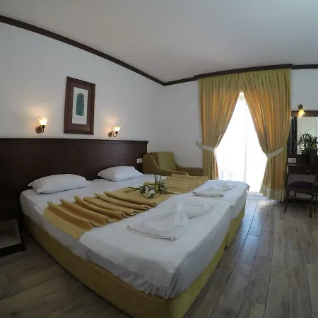 Nar Otel 3*
