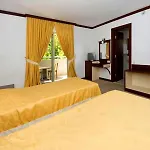 Hotel Nar 3*